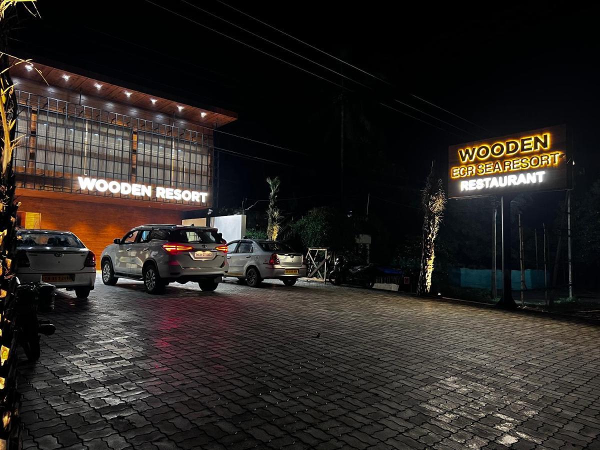 Wooden Ecr Sea Resort Puducherry Exterior foto